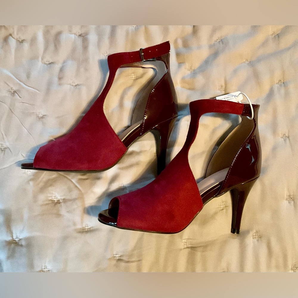 Danceandsway Women's Burgundy Heels